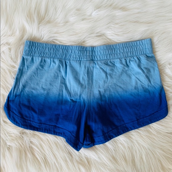 Nike Ombré Blue Ocean Shorts - Picture 2 of 4